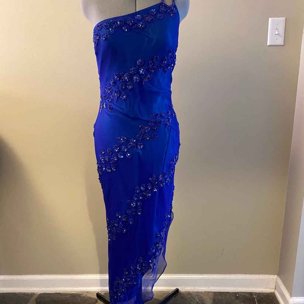 Cache Formal One Shoulder Beaded Gown